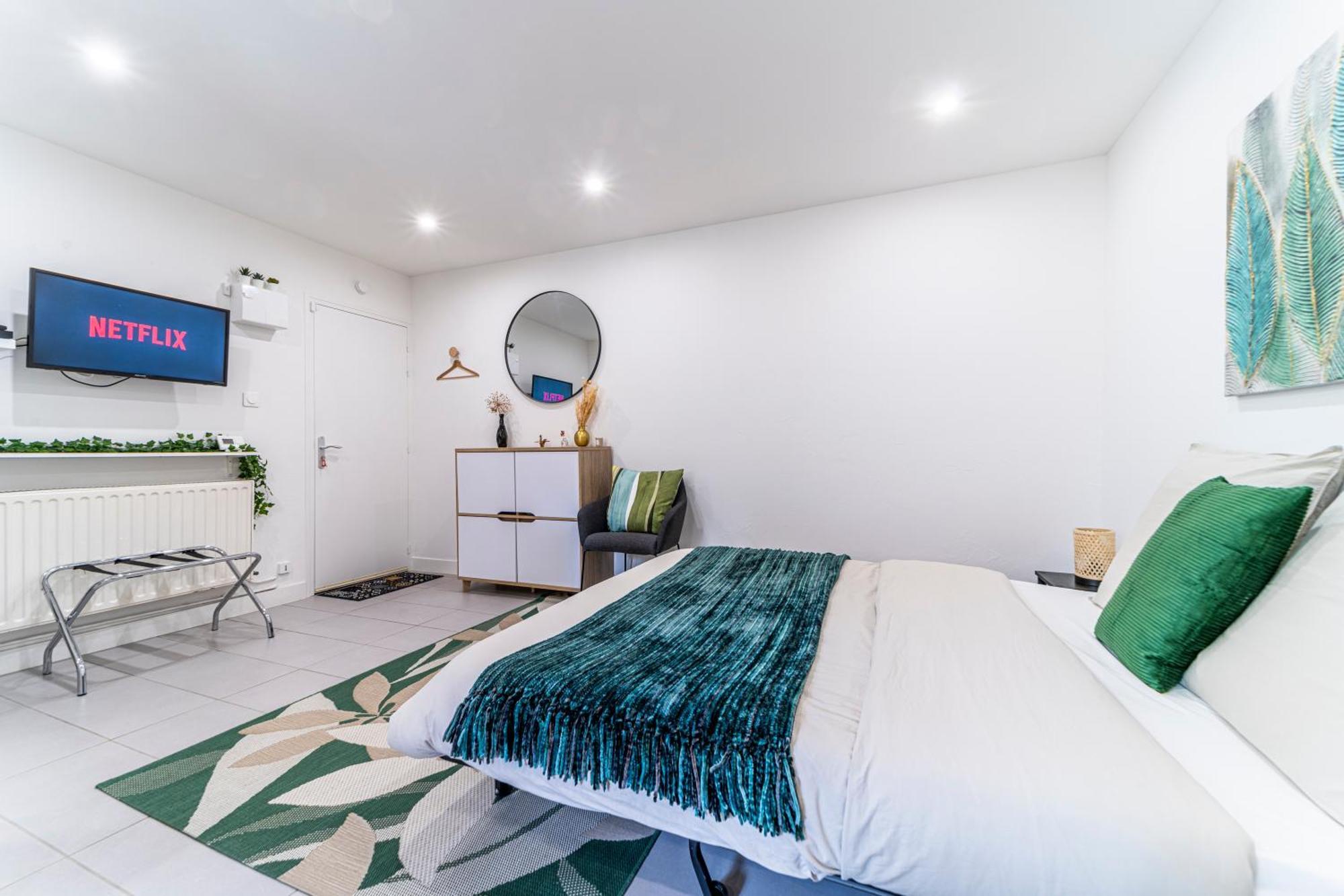 Ferienwohnung Le Cosy - Free Parking - Proche Gares Lille - Netflix - Wifi Mons-en-Baroeul Exterior foto